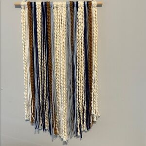 Yarn wall decor Bohemian rustic
Wall hanging Earth tones Farmhouse Yarn Art